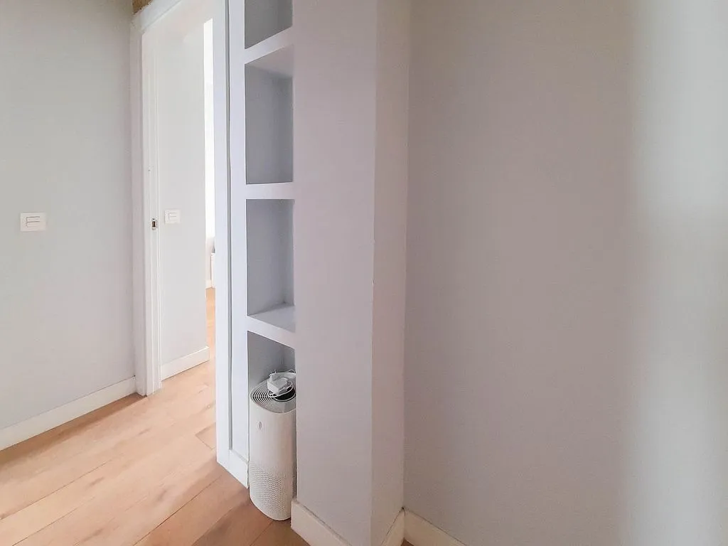 hallway_entrance