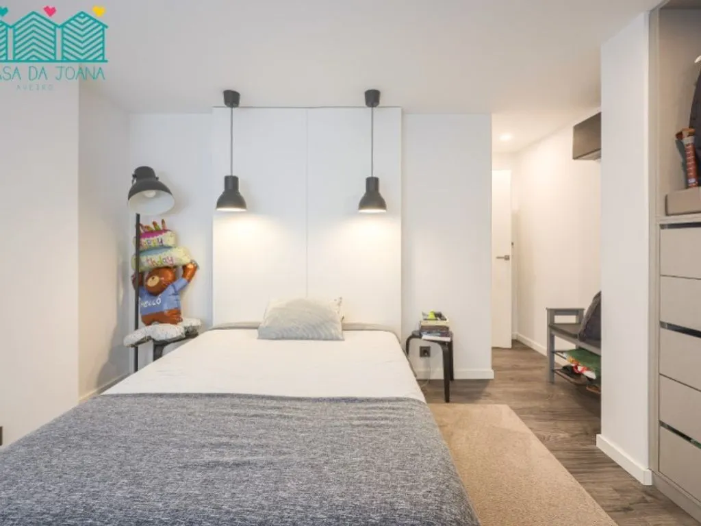 Bedrooms - Luxury Villa with Pool in Azurva, Aveiro