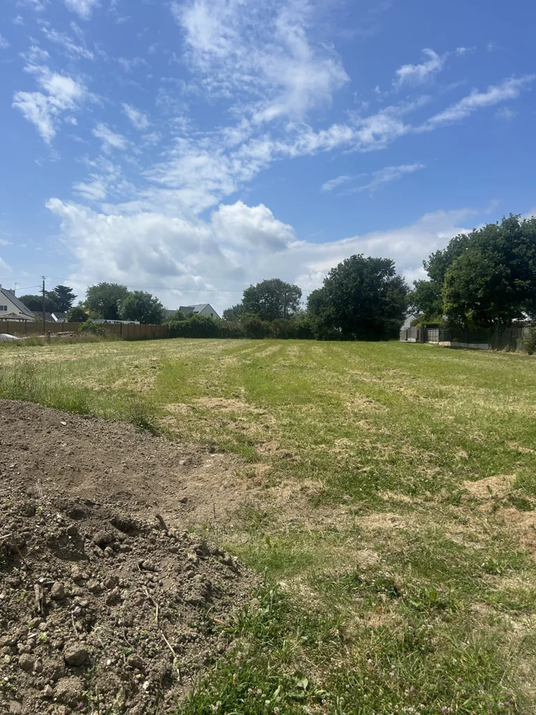 Aed - Buildable Plot with Beach Proximity in Sarzeau