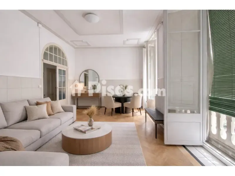 Séjour - Apartment with Balcony and River View in Girona