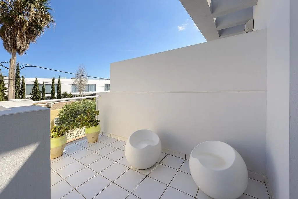Terrasse - Terraced House with Terrace in Talamanca