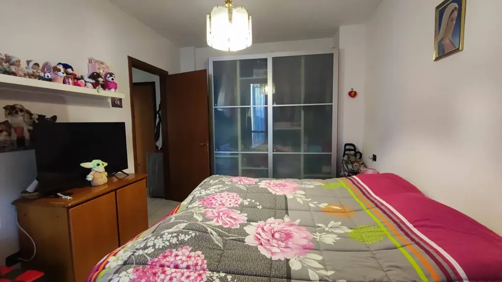 Chambres - Bright Trilocale with Balconies in Gallarate