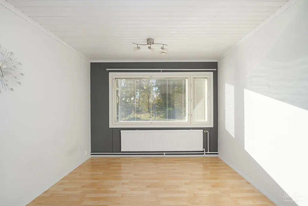 other_room