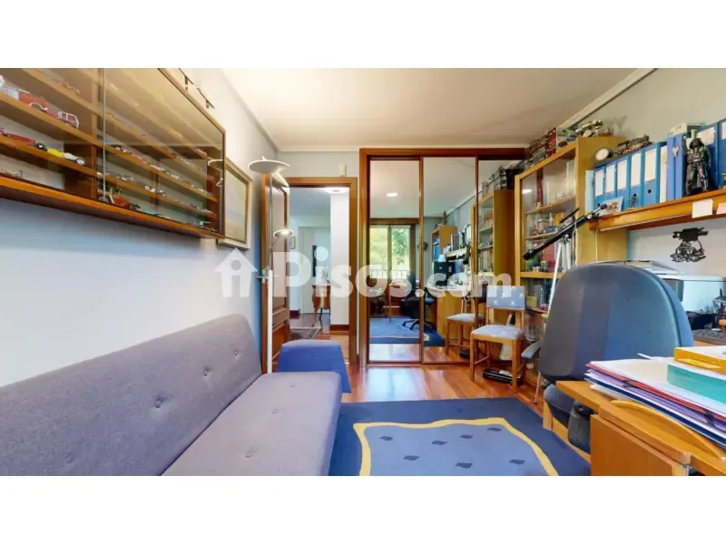 Office - Independent Villa with Private Pool in Gueñes