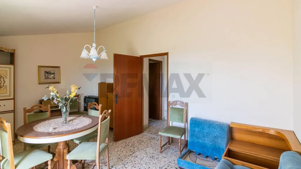Söögituba - Bifamiliar Villa with Garden in Piazza Armerina