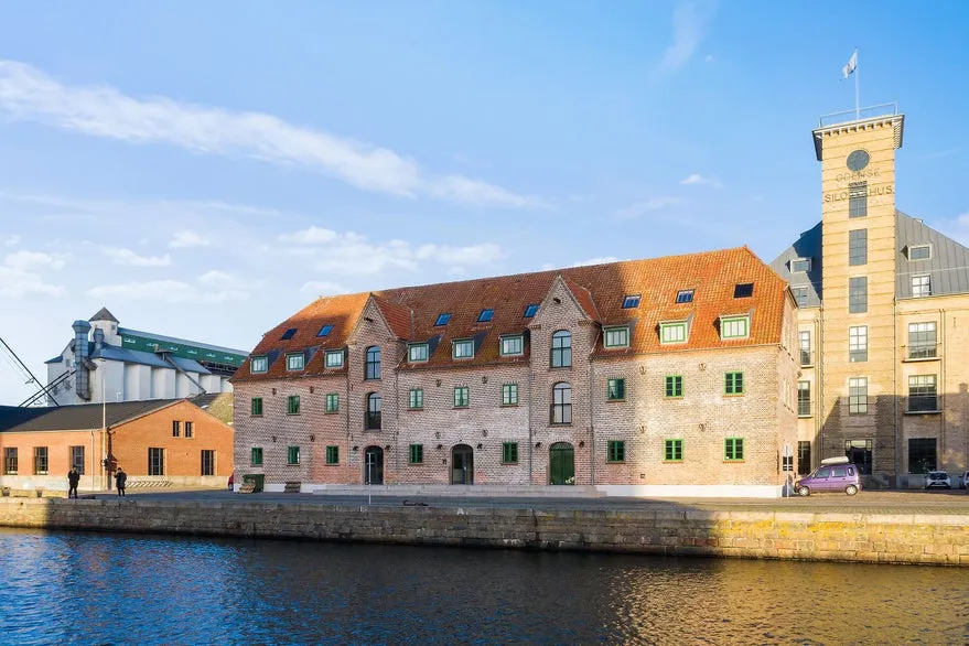 Extérieur - Renovated Warehouse Office with Harbour View in Odense