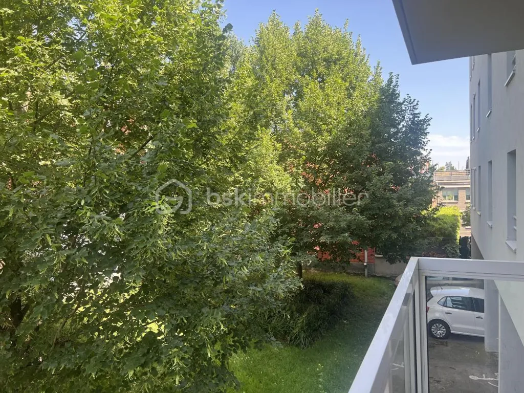 Rõdu - Bright T3 Flat with Balcony in Nouveau Roubaix