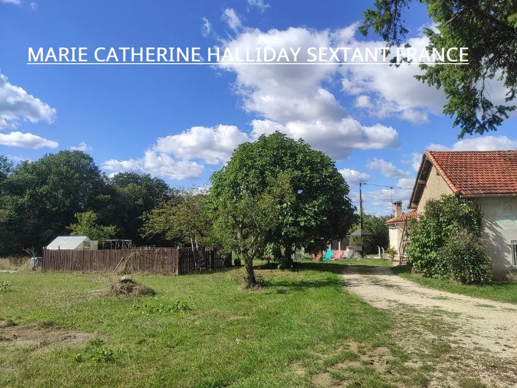 Jardin - Ferme Rénovée avec 2 Gîtes et Cour Intérieure à Périgueux