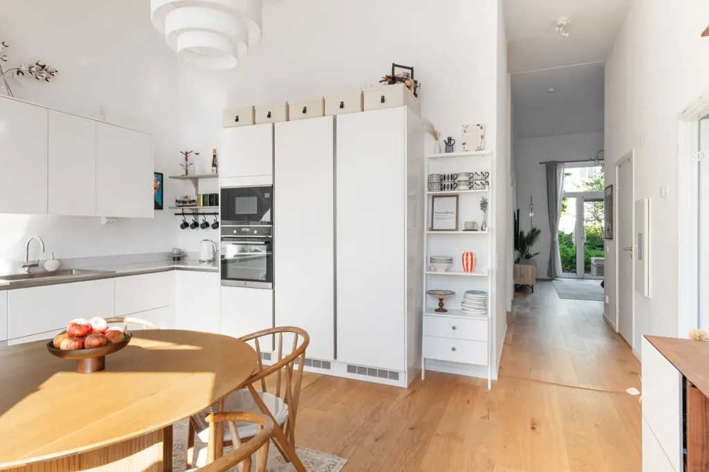 Köök - Apartment with Balcony in Täby Park