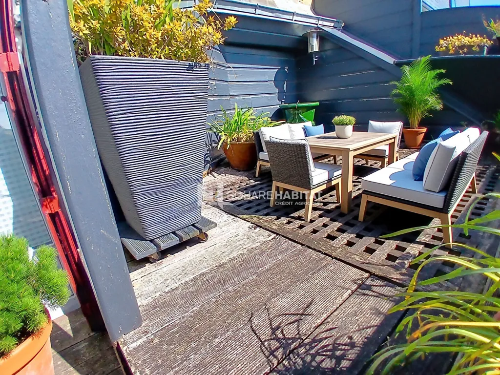 Terrace - Stone Cottage with Sea View in Ploubazlanec
