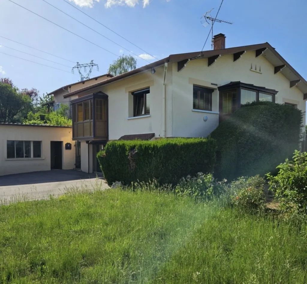 Välivaade - Traditional House with Workshop in Nomexy