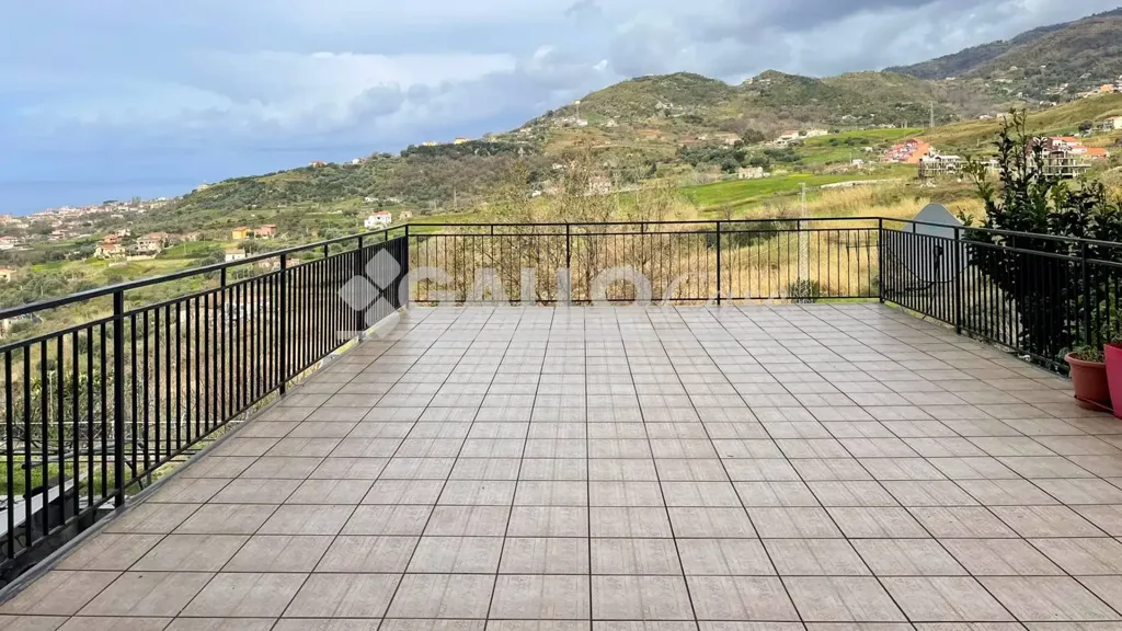 Terrasse - Apartment with Sea View in Belvedere Marittimo