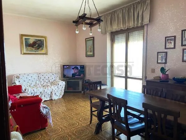 Sala da pranzo - Attico con terrazze a Cerveteri