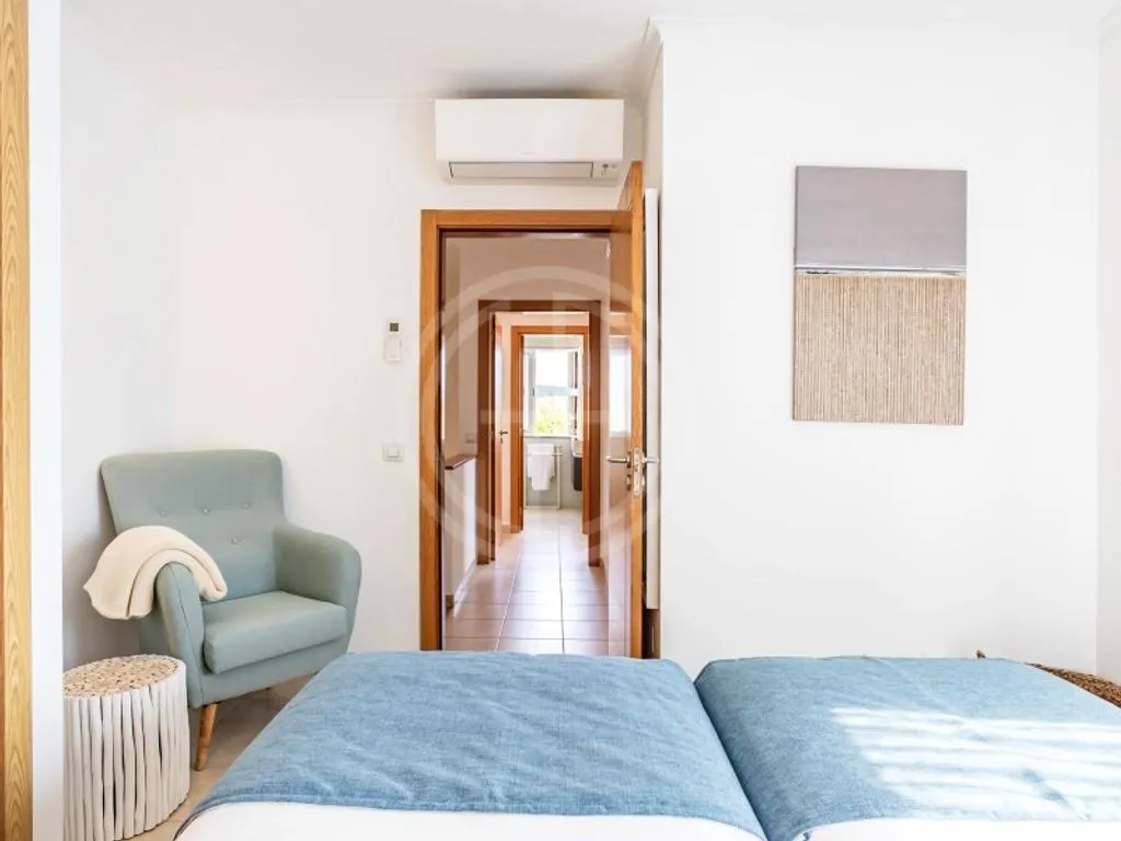 Chambres - Duplex T2 with Private Garden in Lagoa