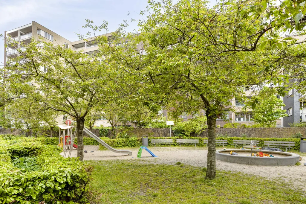 2 magamistoaga korter asukohas Amsterdam