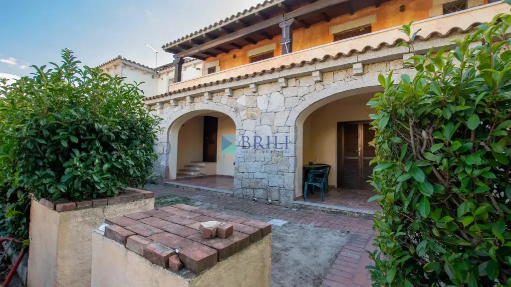 Välivaade - Apartment with Private Garden in San Teodoro