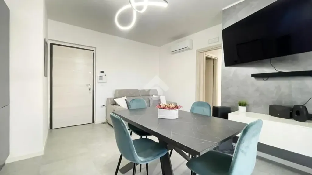Söögituba - Modern Apartment with Balcony in Central Vasto