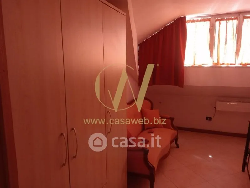 Camere da letto - South-East Facing Loft in Caserta Centre