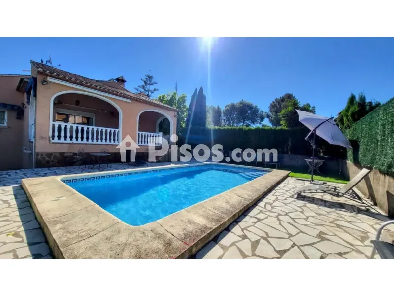Bassein - Chalet with Mountain and Sea Views in Montecorona