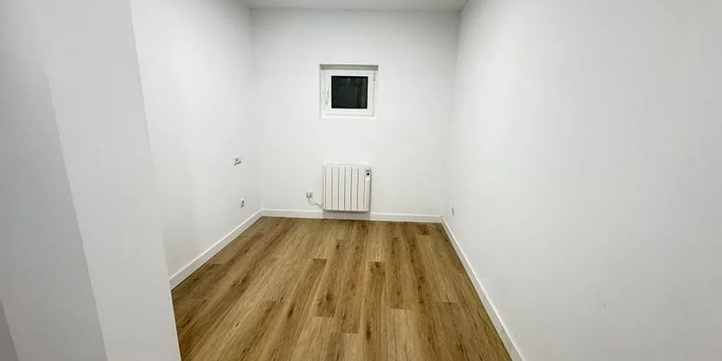 Pièces - Reformed Flat with Balcony in Bilbao's Old Town