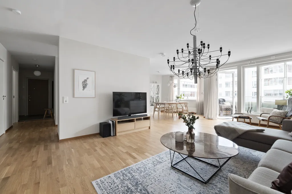 Elutuba - Modern Flat with Balconies in Kuststad