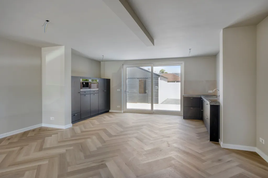 Köök - Modernised Semi-detached House in Weurt