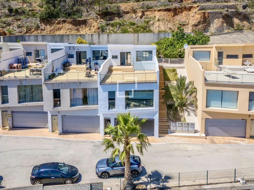 Välivaade - Contemporary Villa with Pool in Calpe