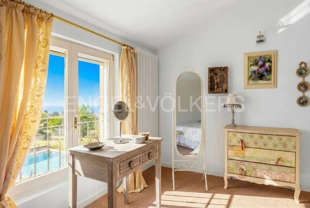Magamistoad - Villa with Lake View in Arizzano