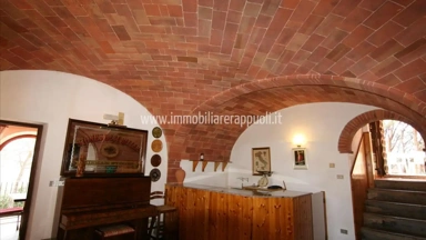 Rooms - Rustic House with Vineyard in Sinalunga