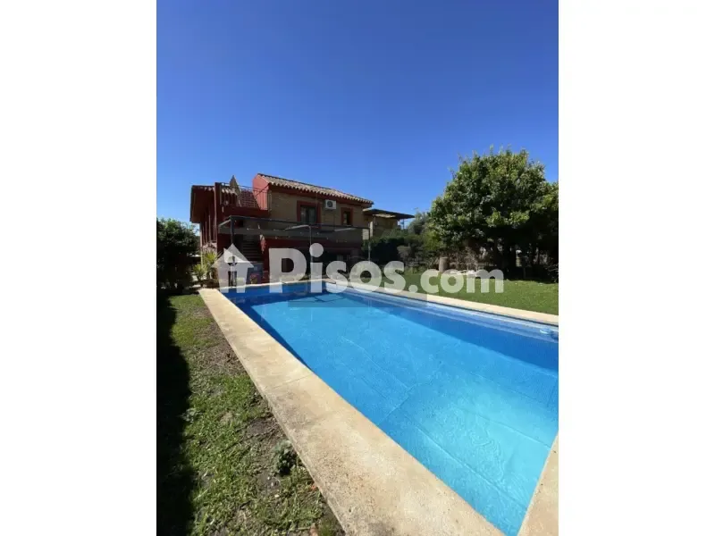 Bassein - Spacious Villa with Pool in Cerros de Montequinto