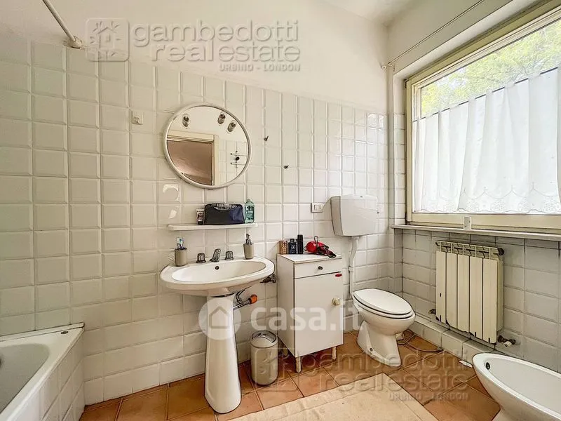 Vannitoad - Fully Furnished Studio with Terrace in Urbino