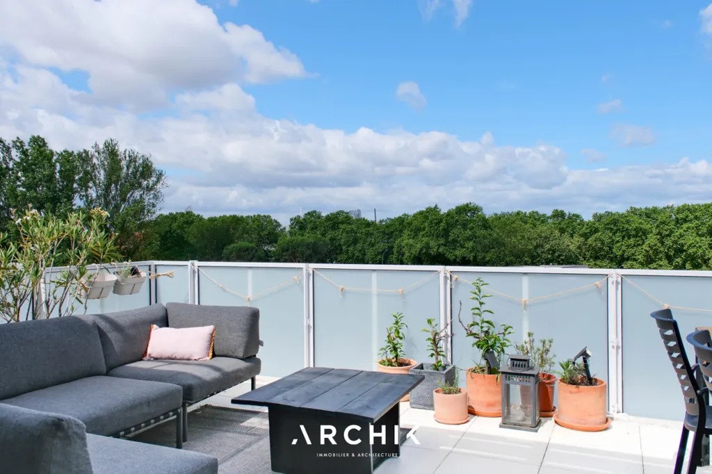 Terrasse - Appartement Contemporain avec Terrasse à Lormont