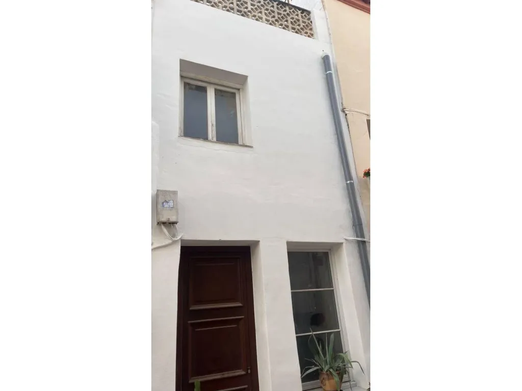 Välivaade - Townhouse for Renovation in Calpe's Old Town