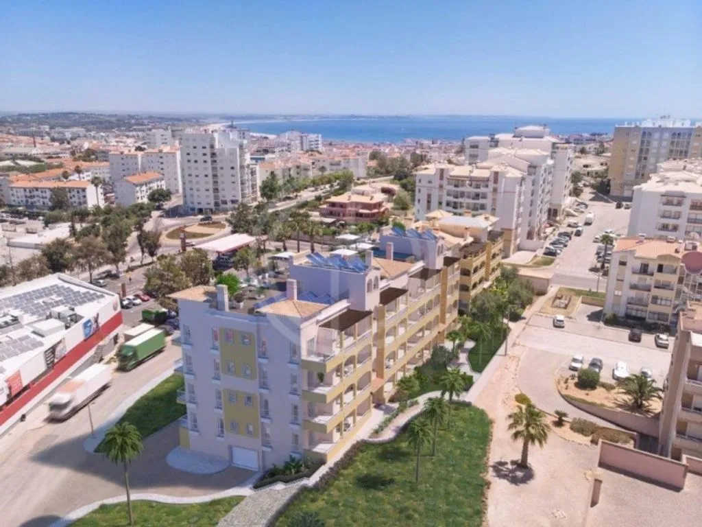 Õhuvaade - Luxury 3-Bedroom Apartment with Pool in Lagos