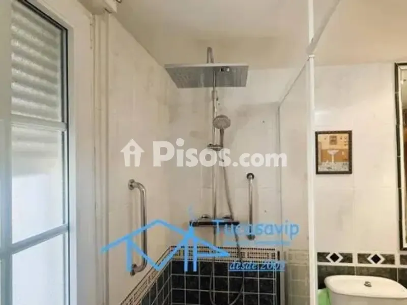 Bathrooms - Chalet with Panoramic Views in Cebreros