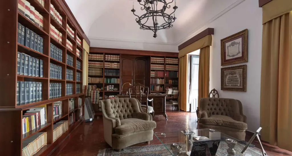 Bureau - Señorial House with Pool in Jerez de los Caballeros