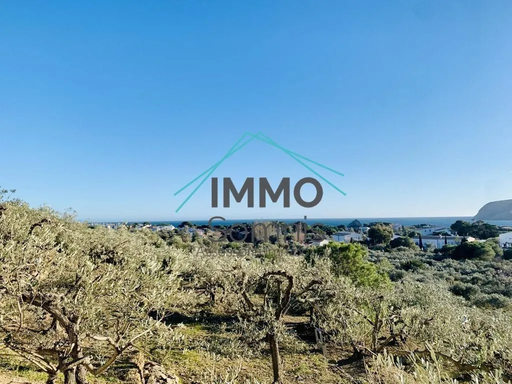 Jardin - Building Land with Sea Views in Cadaqués