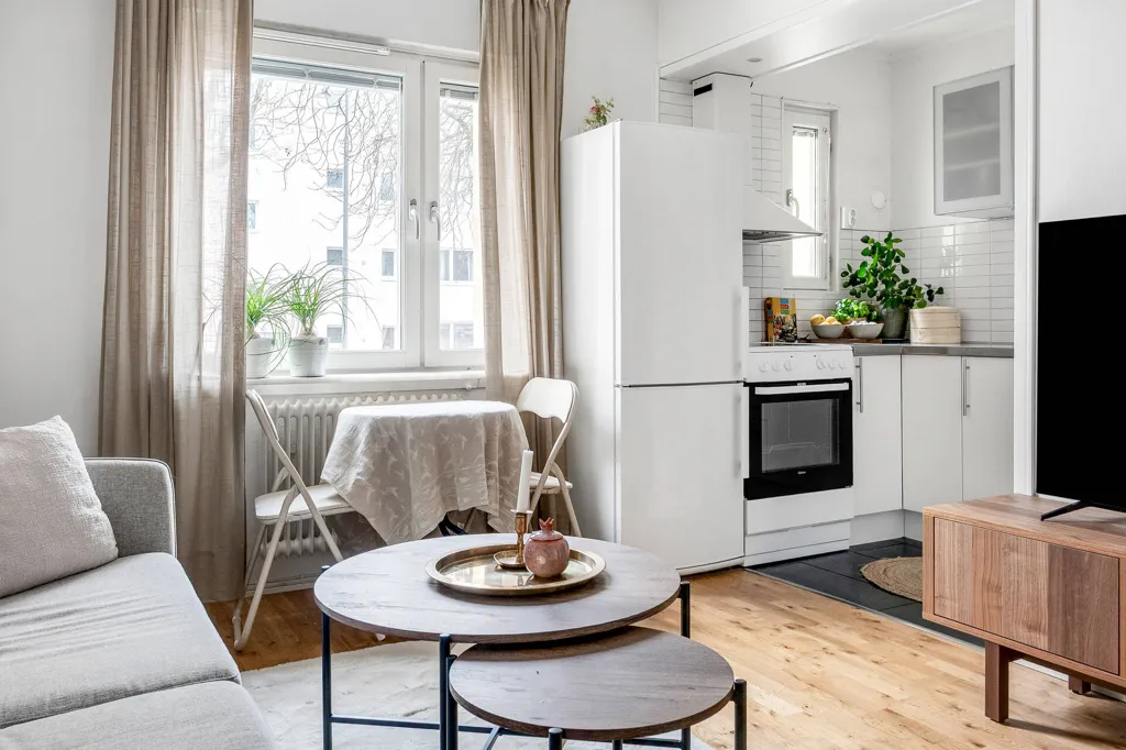 Séjour - Modern 1st Floor Flat with Balcony in Uppsala