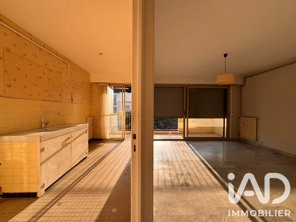 Cucina - Studio with Terrace in Antibes