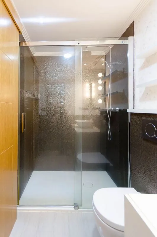 Salles de bain - Apartment with Sea View on Rubine Avenue