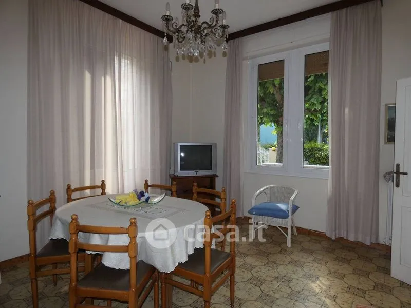 Salle à manger - Apartment with Private Courtyard in Riccione