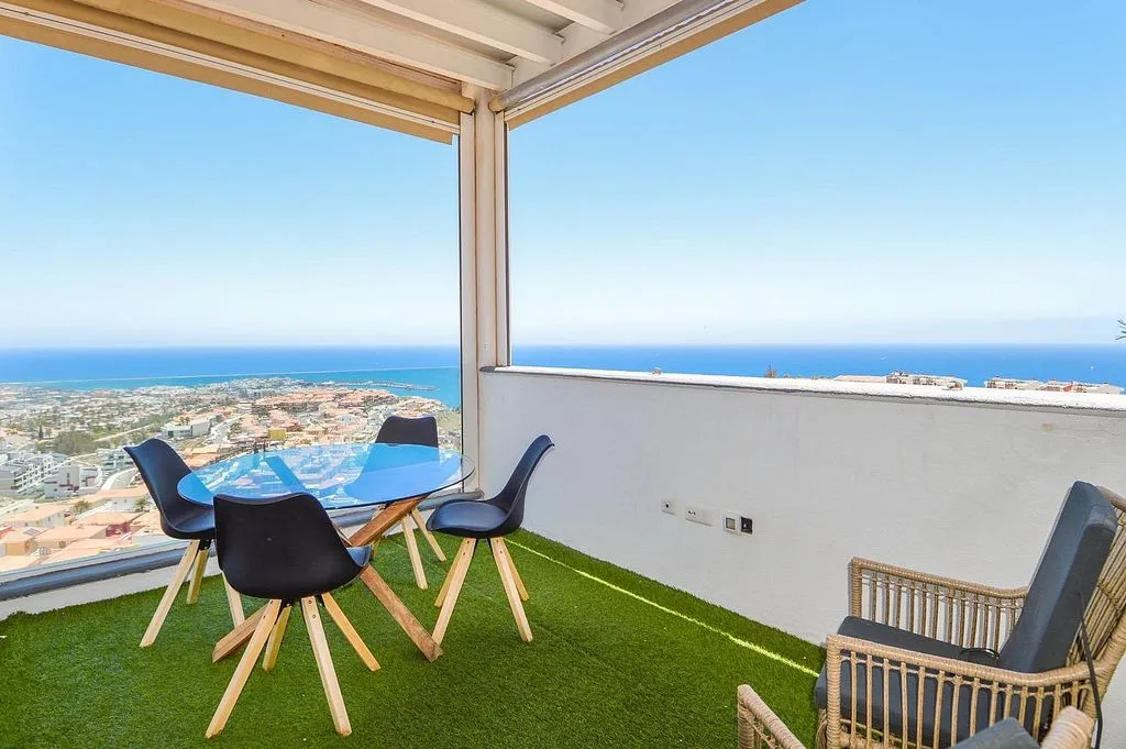 Balcone - Penthouse with Sea View in Loma Dos