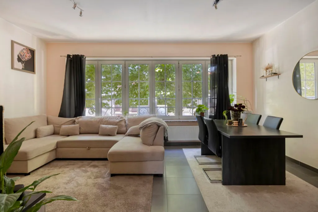 Séjour - Appartement de rez-de-chaussée avec grande terrasse à Zellik