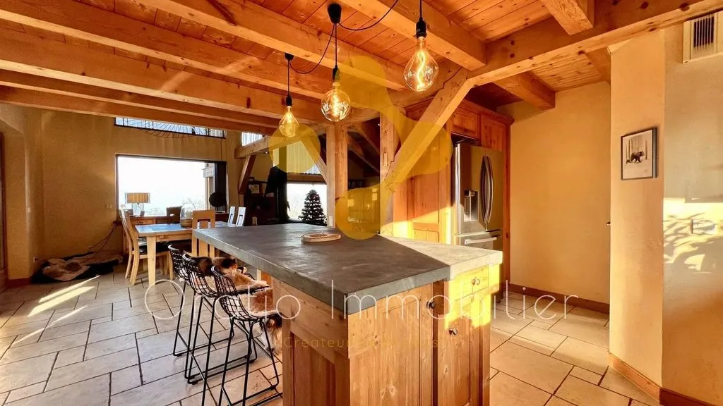 Salle à manger - Maison d'Architecte avec Piscine à Gruffy