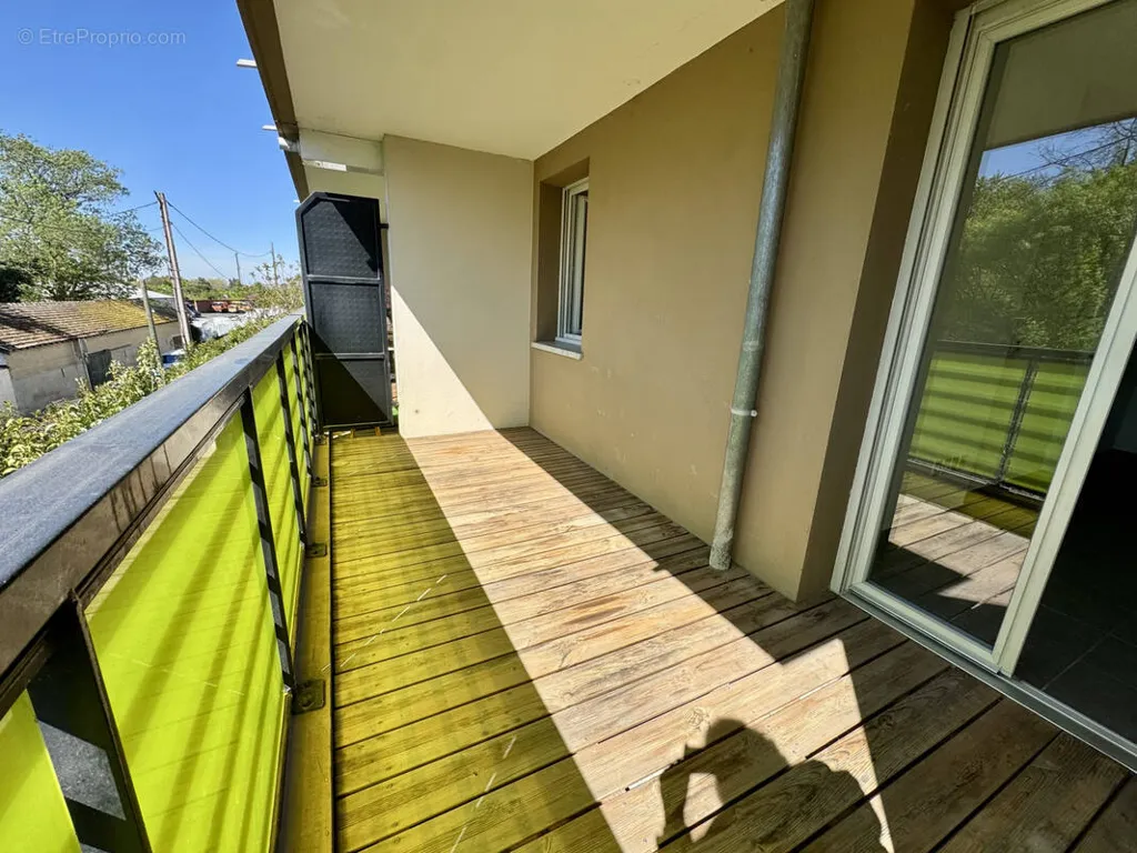 Rõdu - Bright T2 with Terrace in Toulouse