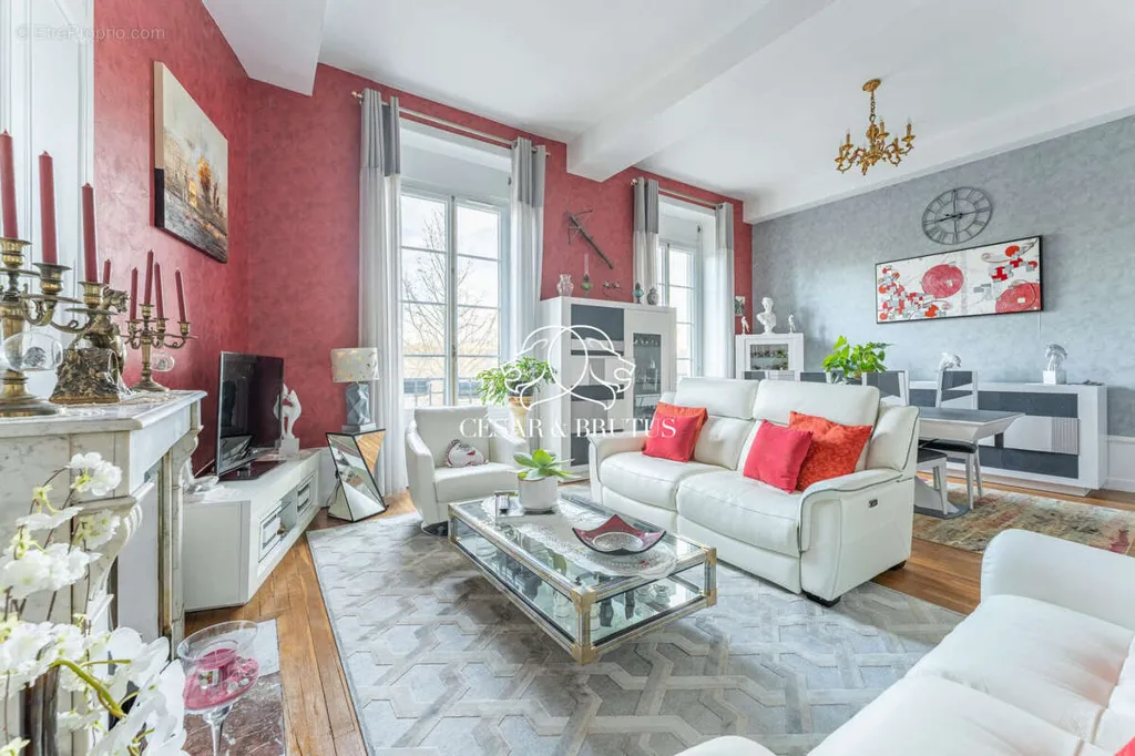 Elutuba - Luxury Apartment with River View in Lyon
