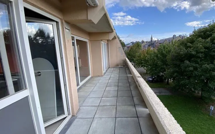 Rõdu - Flat with South-Facing Terrace in Arlon