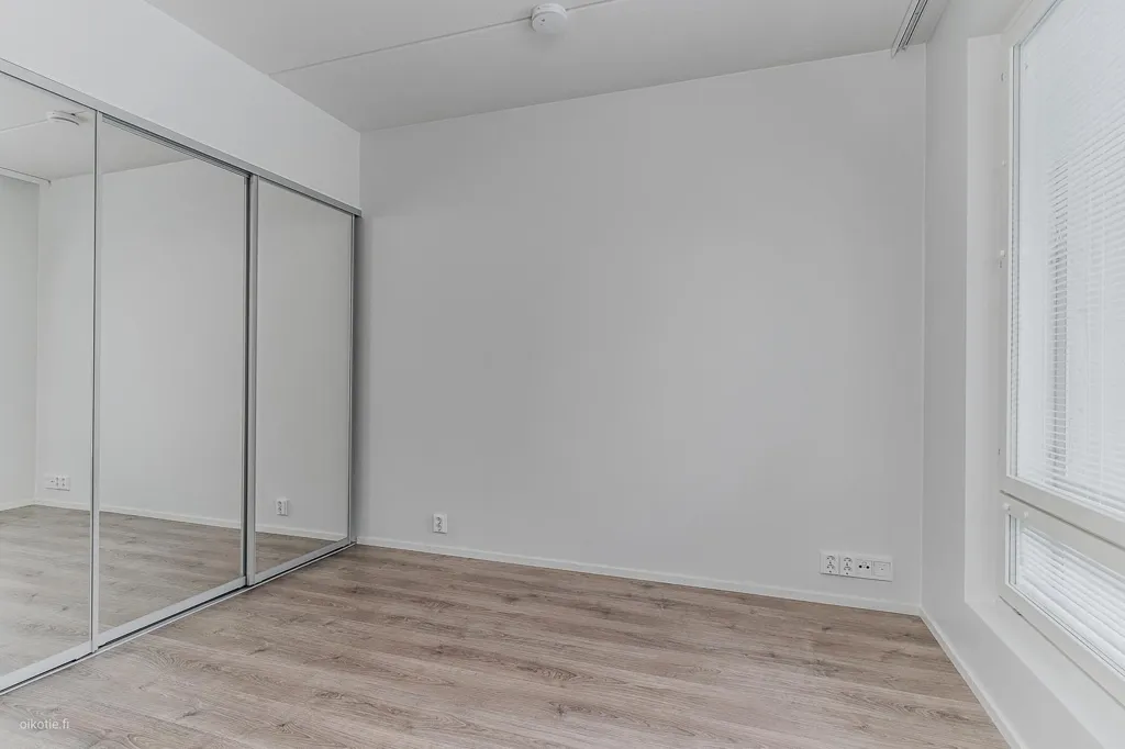 Pièces - Modern Apartment with Balcony in Iso-Heikkilä, Turku