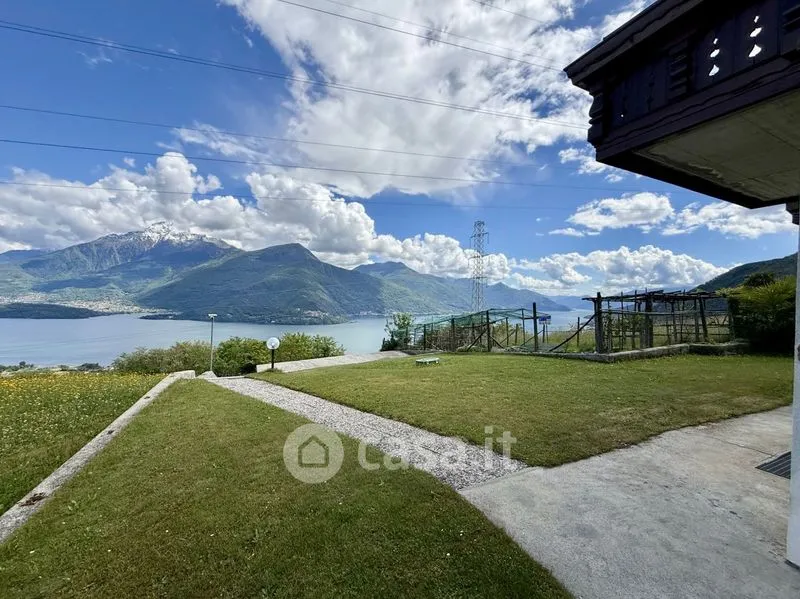 Jardin - Villa with Lake View in Dongo
