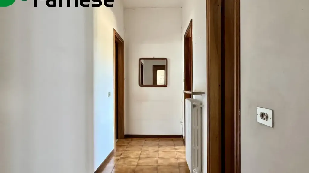 Entrée - Spacious Apartment with Balcony in Piacenza